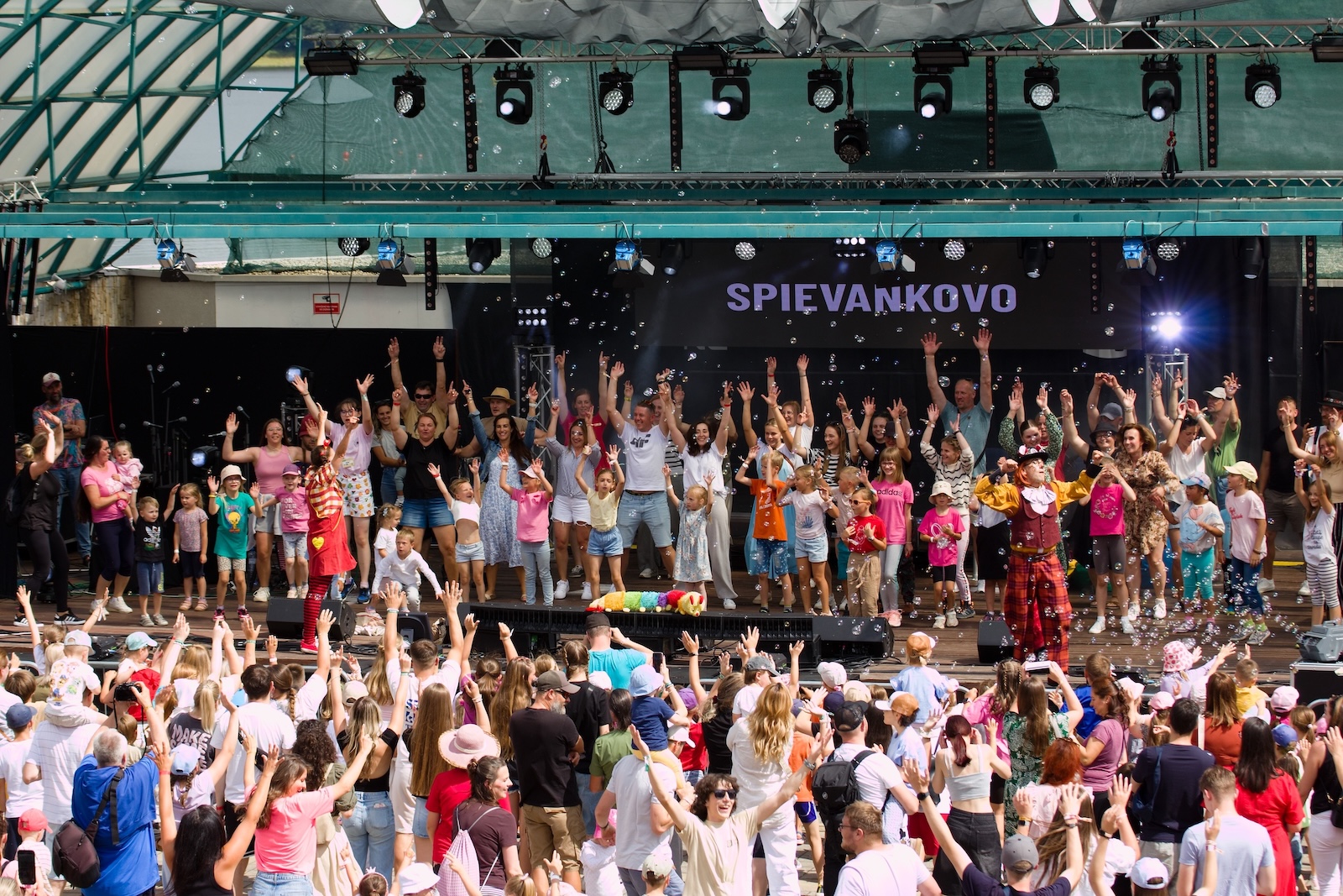 Spievankovská diskotéka na festivale Verím Pane 2025
