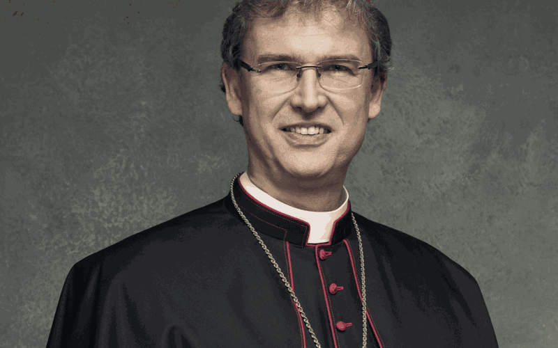 Otec biskup František Trstenský.